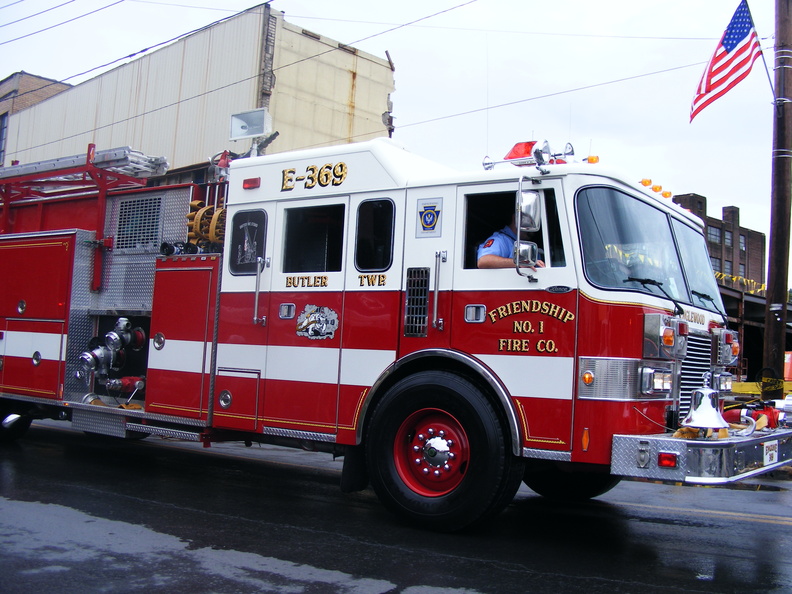 9 11 fire truck paraid 295